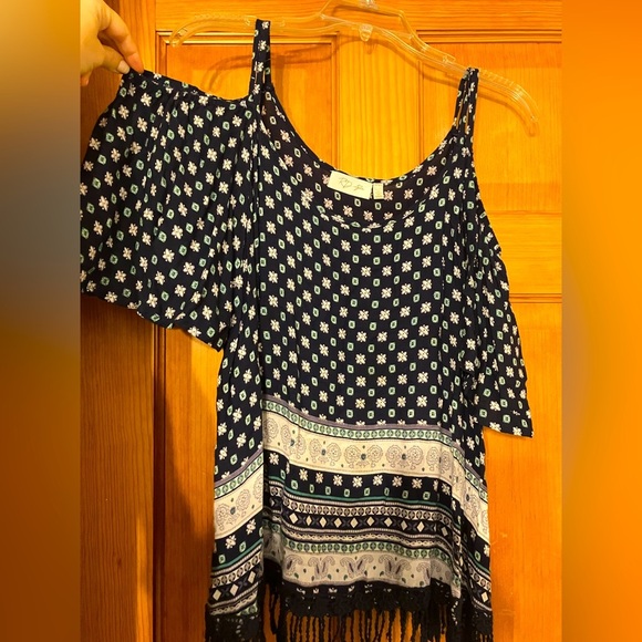 RD Style Navy and White Patterned Top - Picture 1 of 4